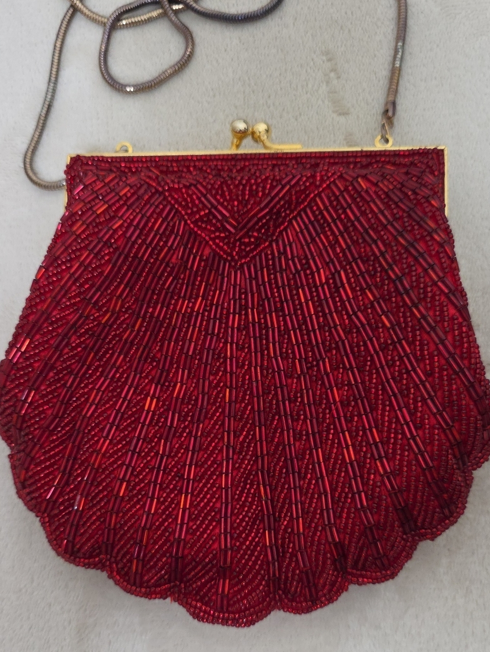 Carla Marchi Red Beaded Evening Bag Shell Clutch Crossbody Vintage Kiss Lock Pur